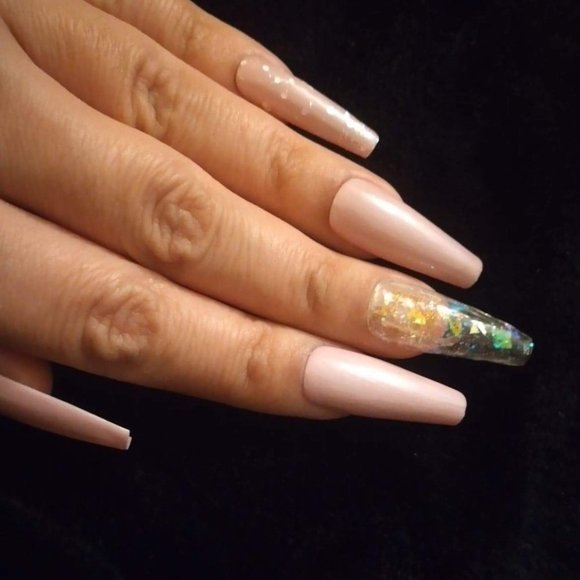 Ballerina pink and iridescent long press on nails - Picture 1 of 3